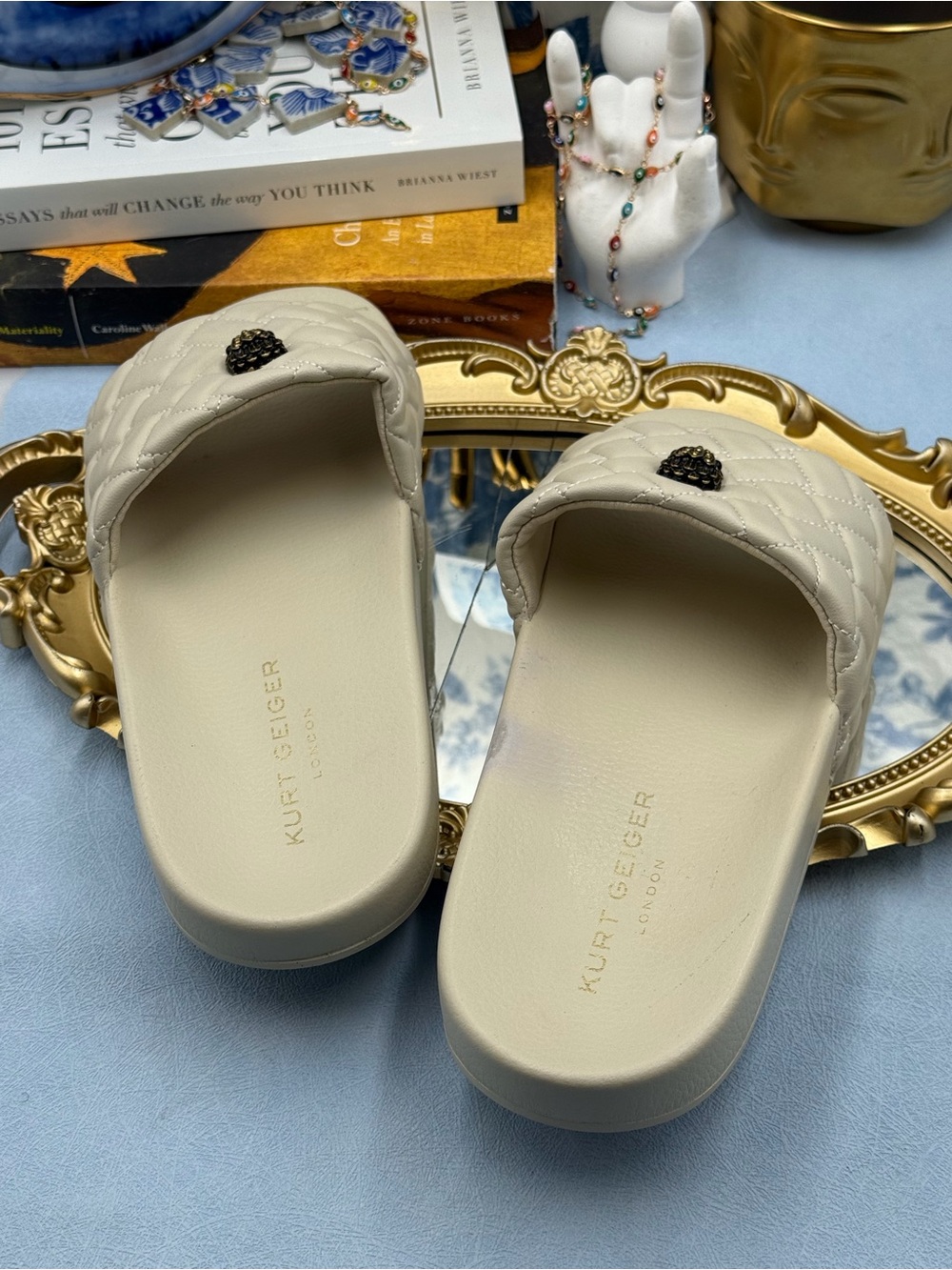 🆕 KURT GEIGER LONDON 🧿 NWOB Meena Eagle Quilted Slide, Bone - Picture 10 of 12